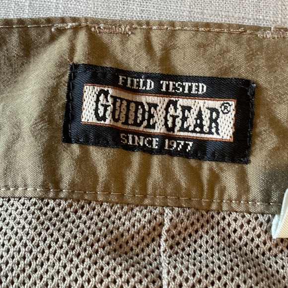 Men's Cargo Pants in Olive Green - Picture 4 of 6